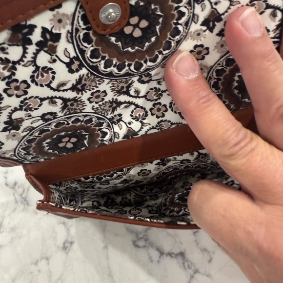 Vera Bradley leather crossbody wallet or wristlet. Cognac leather. Gently used. - Picture 4 of 9